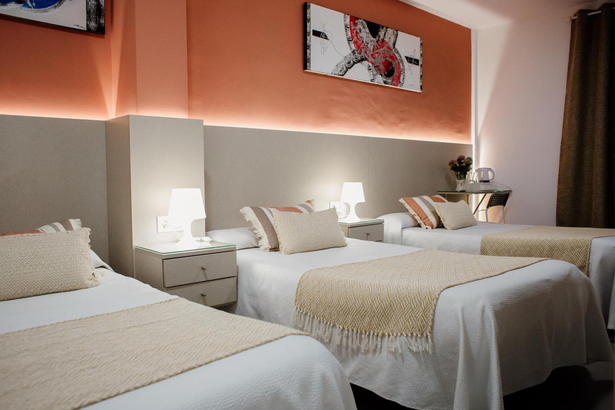 Apartamentos Turisticos Mastil 16 Málaga Dış mekan fotoğraf