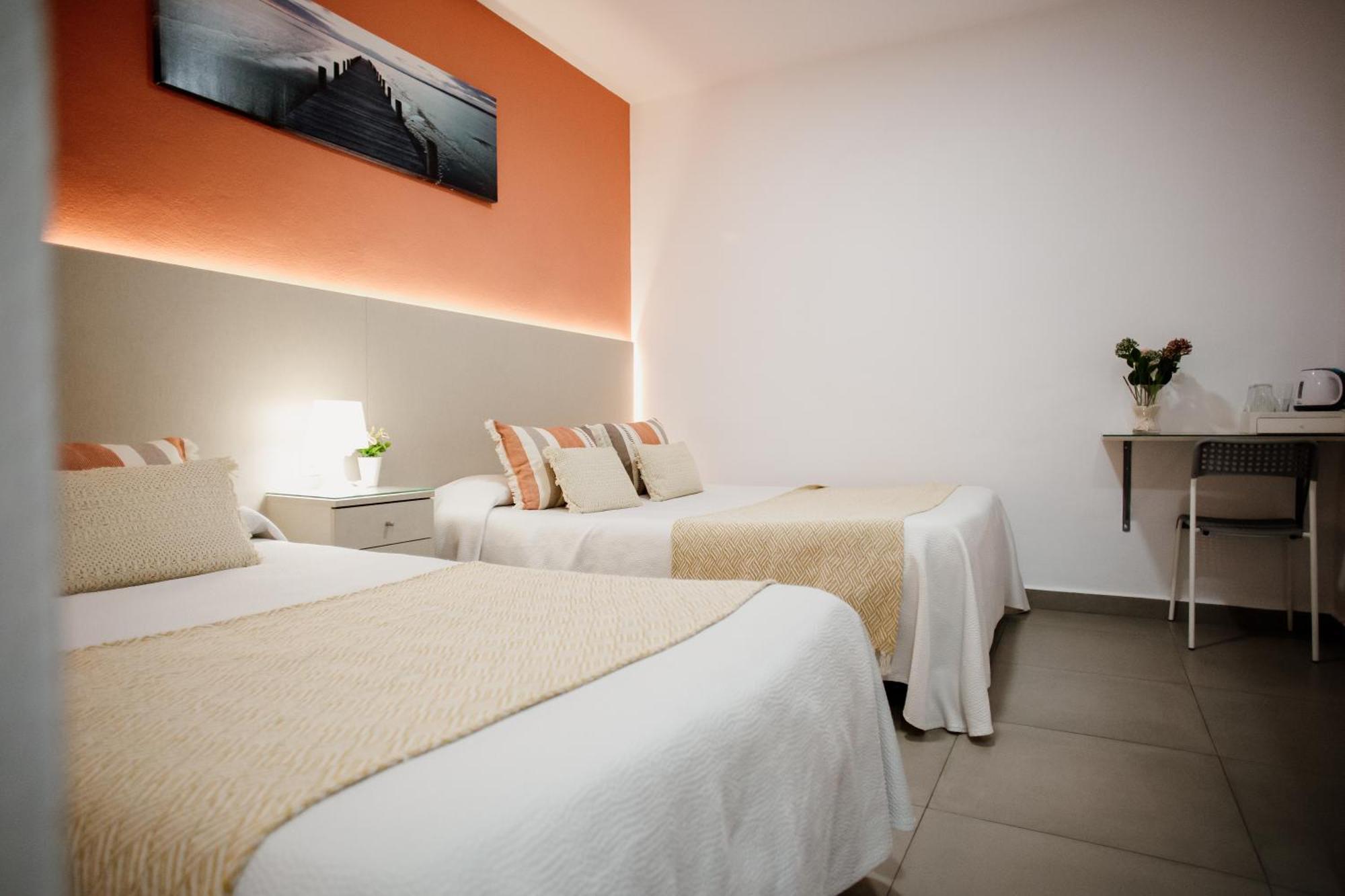 Apartamentos Turisticos Mastil 16 Málaga Dış mekan fotoğraf