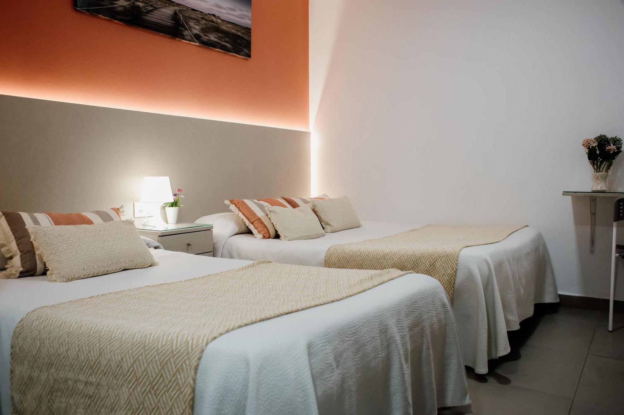 Apartamentos Turisticos Mastil 16 Málaga Dış mekan fotoğraf