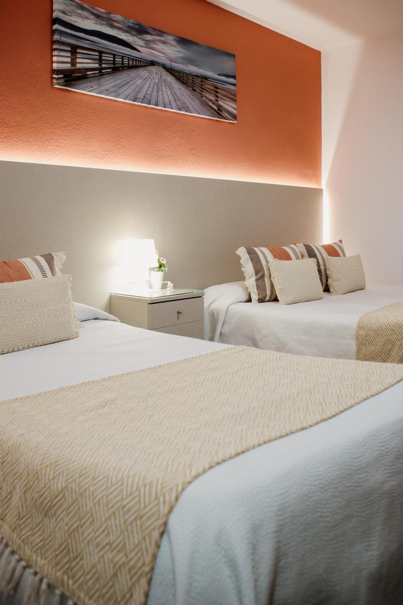 Apartamentos Turisticos Mastil 16 Málaga Dış mekan fotoğraf