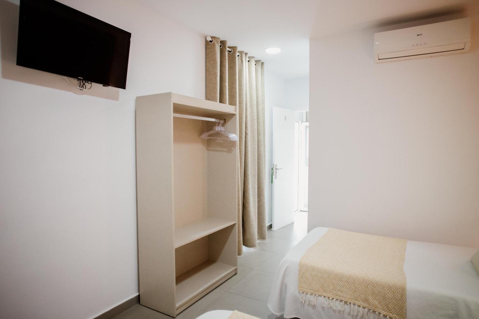 Apartamentos Turisticos Mastil 16 Málaga Dış mekan fotoğraf