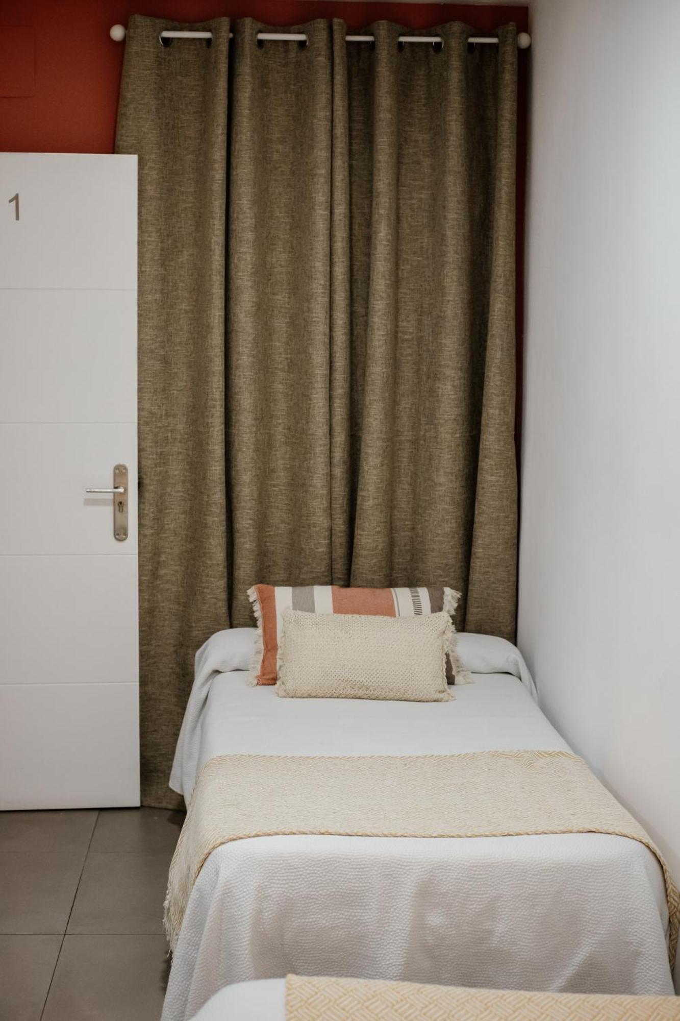 Apartamentos Turisticos Mastil 16 Málaga Dış mekan fotoğraf